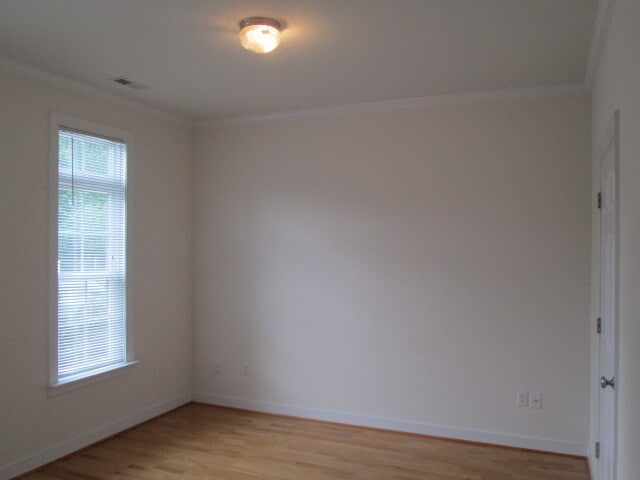Building Photo - Brick-Front West End 4 Bed, 3 Full Bath To...
