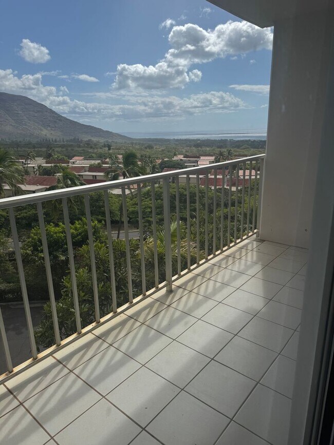 Foto del edificio - Furnished 2 bedroom 1 bath Condo