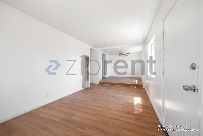 Building Photo - 175 Anita St