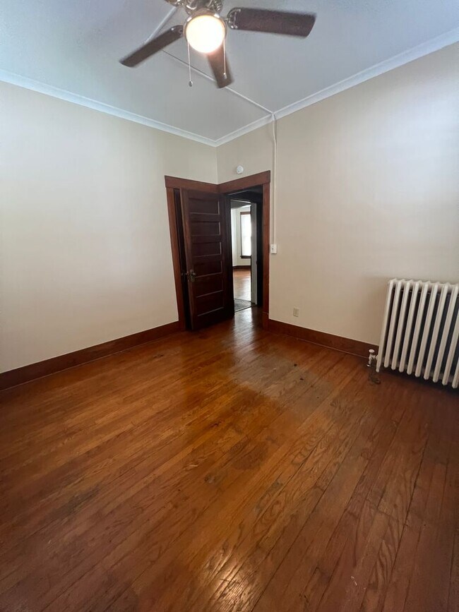 Foto del edificio - 2224 Iowa St