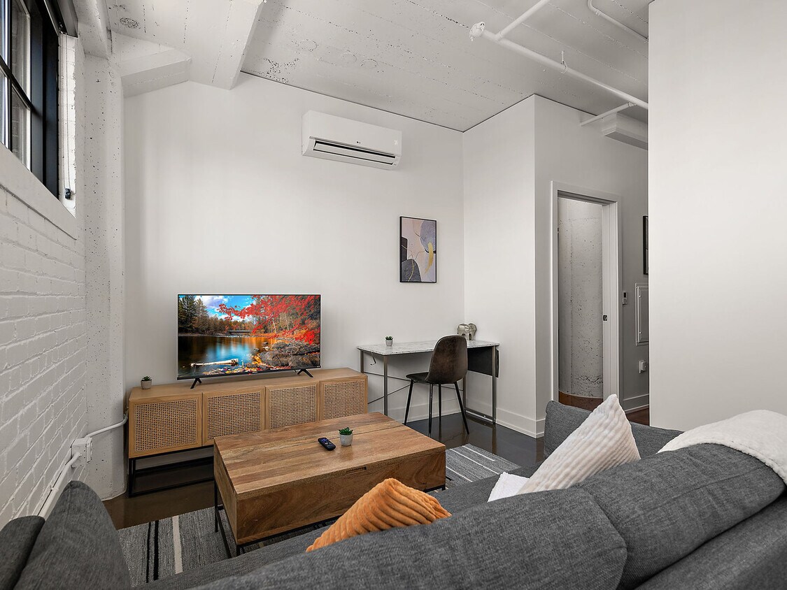 Foto principal - 608 N 3rd St