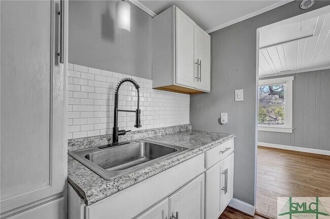 Foto del edificio - 914-916 E 34th St
