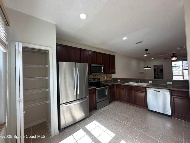 Building Photo - 3428 Cutty Sark Way