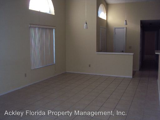 Foto del edificio - 31 Lakepointe Cir