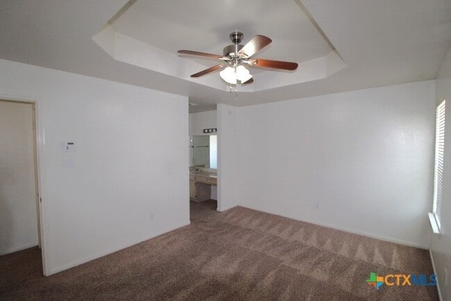 Foto del edificio - 2713 Fieldstone Dr