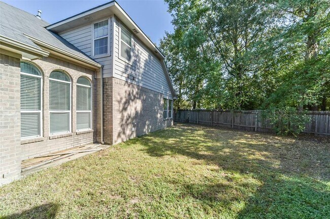 Building Photo - 440 Mystic Trail Loop