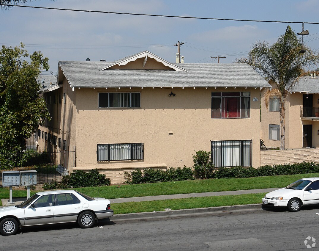 Building Photo - 1106 Pacific Ave