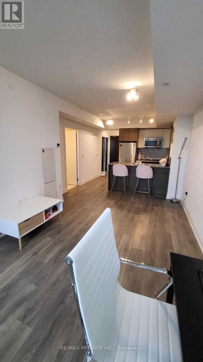 Building Photo - 9 Valhalla Inn Rd