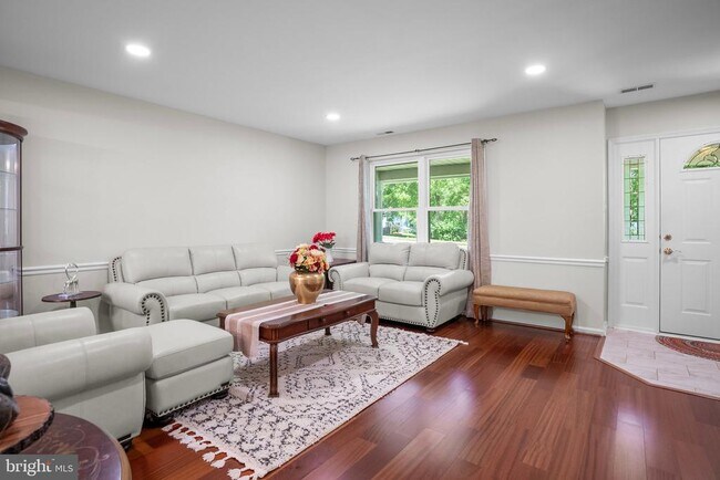 Foto del edificio - 189 N Timber Rd
