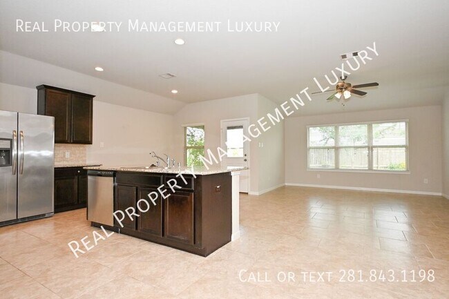 Building Photo - 29354 Dunns Creek Ct