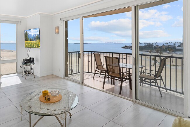 Foto del edificio - 850 E Ocean Blvd