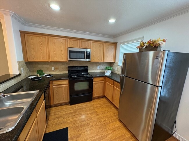 Building Photo - 3710 Sherwood Ln