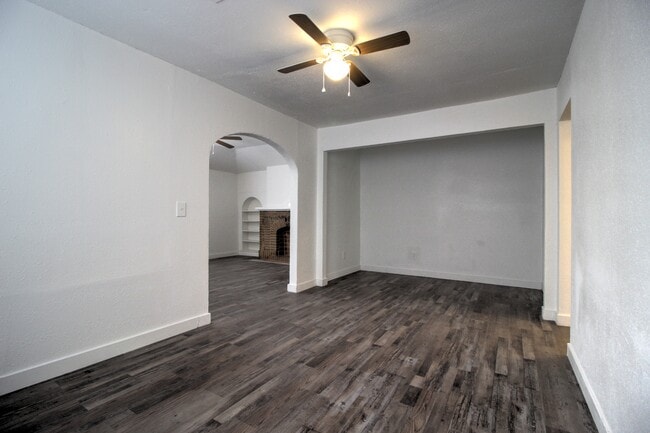 Photo - 1004 NE 19th St House