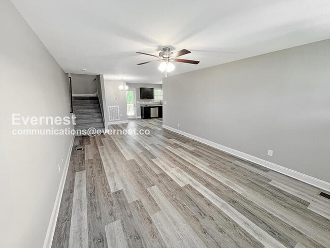 Building Photo - 1276 Cardinal Crk Dr