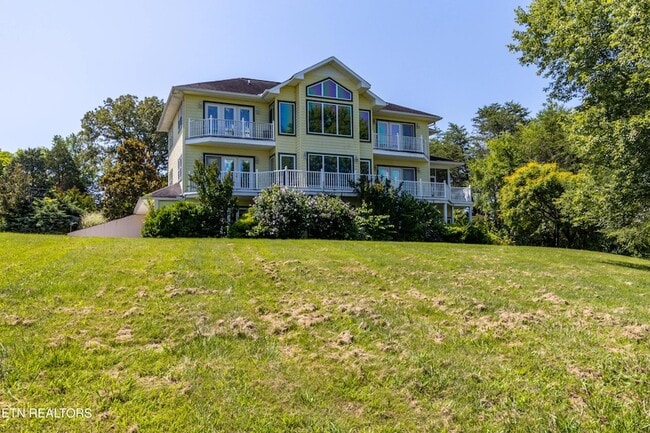 Foto del edificio - 2084 Allenridge Dr