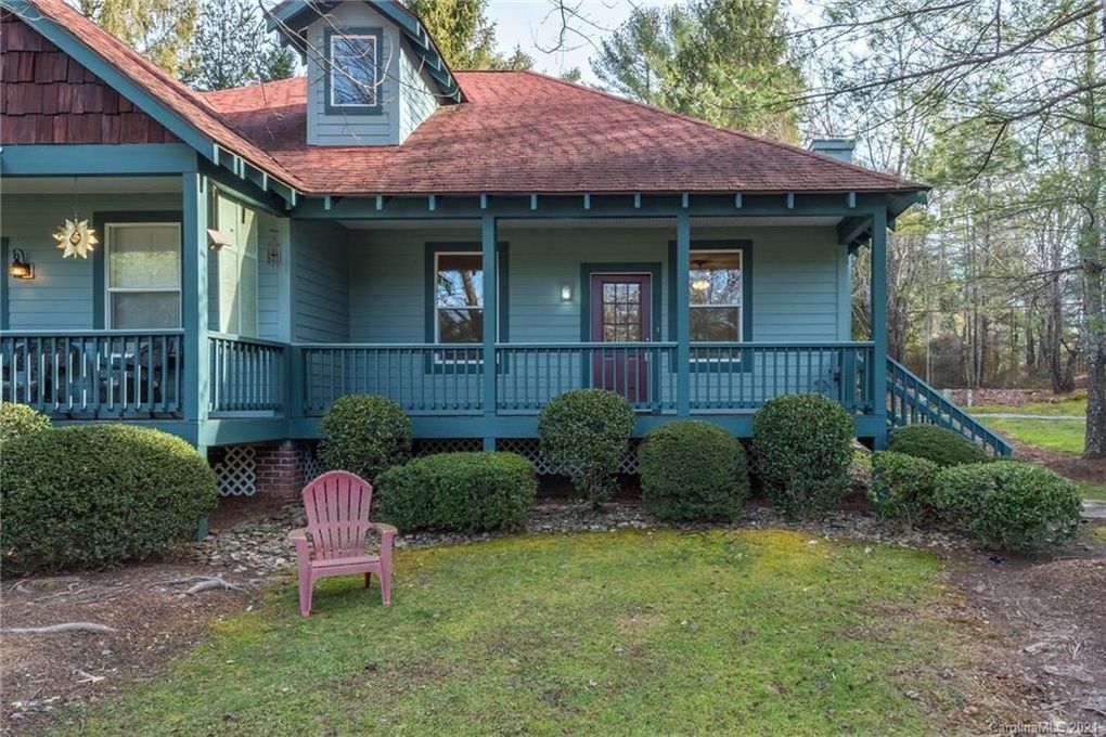 Looks like a vacation! - 73 Lily Pad Ln
