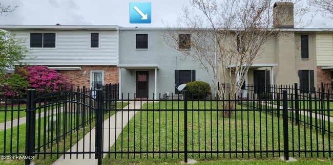Foto del edificio - 403 Bell Downs Dr