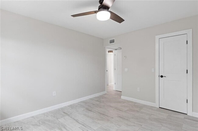 Building Photo - 4290 Gulfstream Dr
