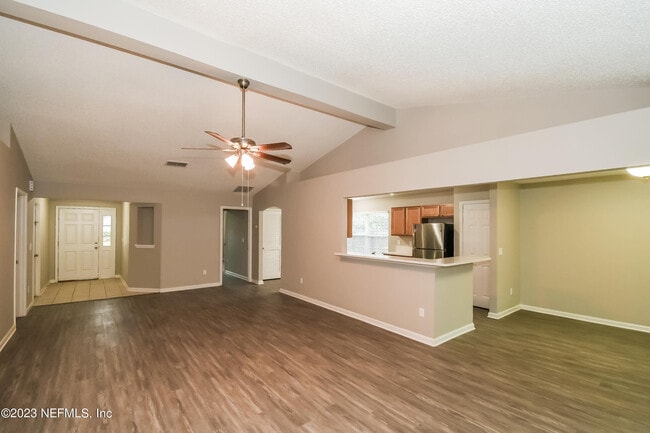 Building Photo - 11191 Lauren Oak Ln