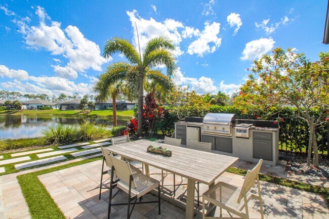 Foto del edificio - ** BRAND NEW CONSTRUCTION ULTRA-MODERN HOME **  MODEL HOME 2/2 PLUS DEN WITH OUTDOOR KITCHEN FOR ...