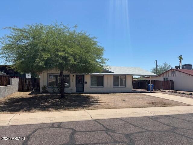 Primary Photo - 17619 N 16th Ave