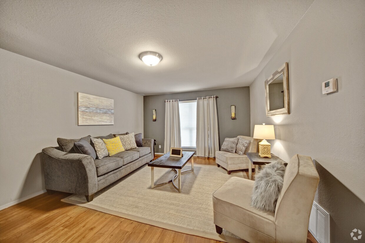 Apartments for Rent in The Village OK