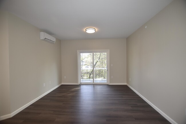 Foto del edificio - 217 Rockingham Rd
