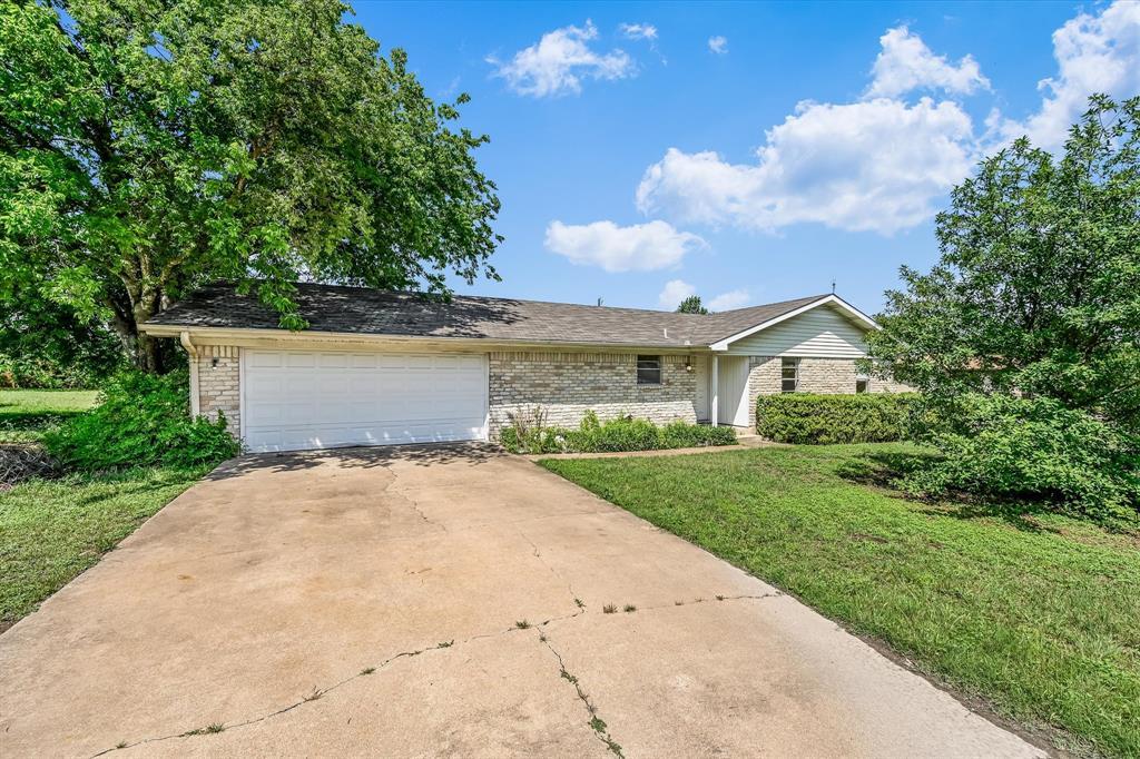 Foto principal - 1404 Massengale St