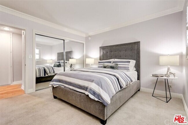 Foto del edificio - 11646 Chenault St
