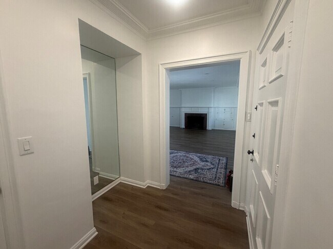 Foto del edificio - 3645 Monon St