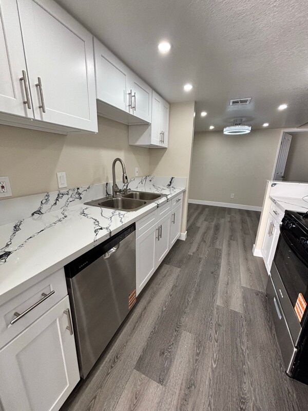 Building Photo - 28166 Via Princesa