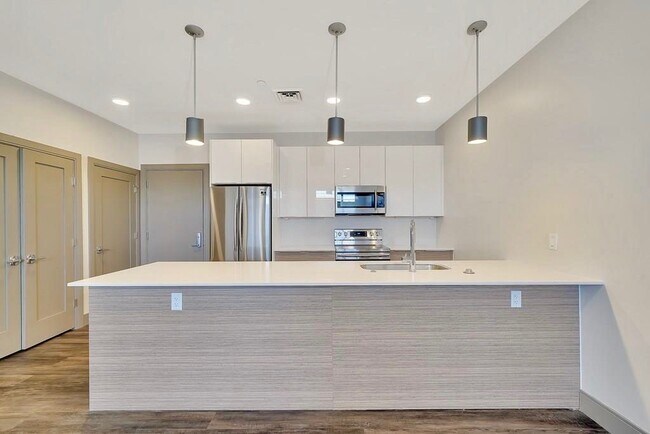 Foto del edificio - 400 Mystic Ave