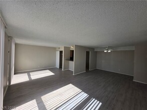 Building Photo - 3930 University Center Dr