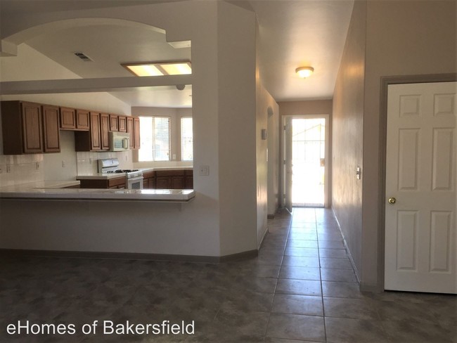 Building Photo - 4 br, 2 bath House - 8508 Rollingbay Drive