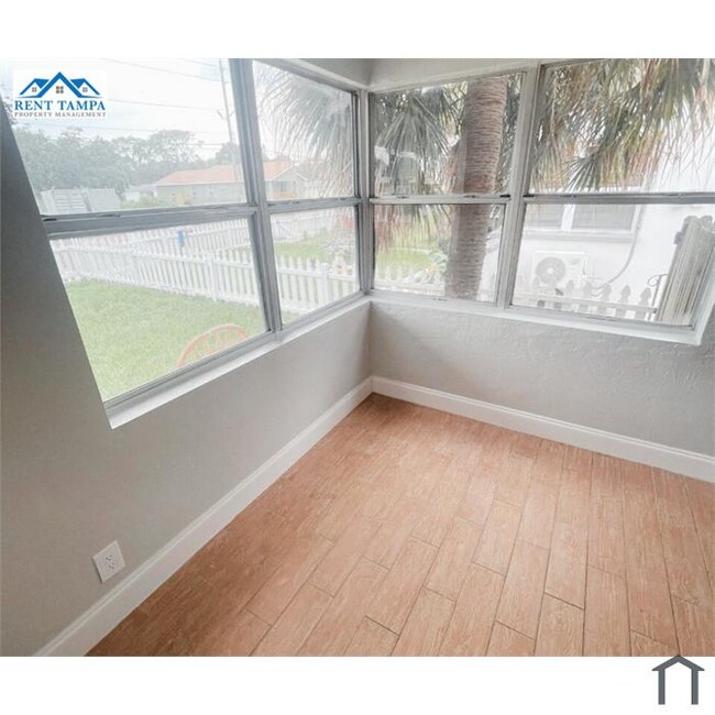 Foto del edificio - 761 22nd Ave S