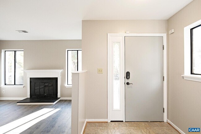 Foto del edificio - 964 Sutton Ct