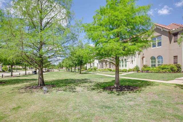 Foto del edificio - 512 Sandy Ln