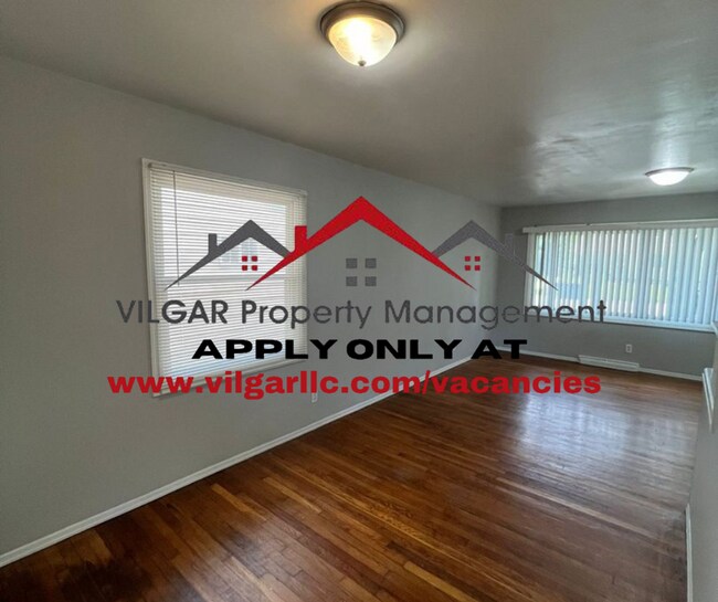 Foto del edificio - Beautiful 3 Bedrooms / 1 Bath Home in Gary...