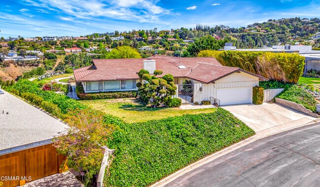 Building Photo - 3878 Encino Hills Pl