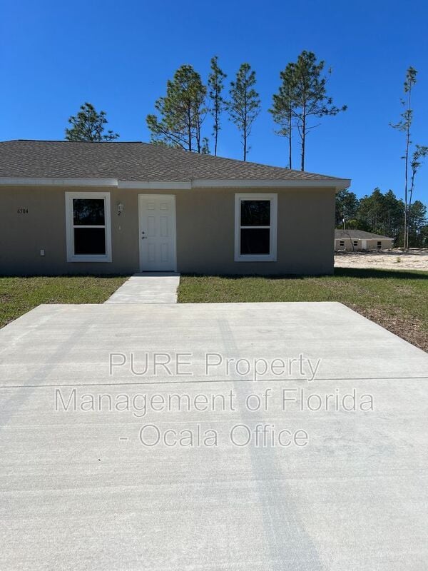 Building Photo - 6504 SW 140th Pl