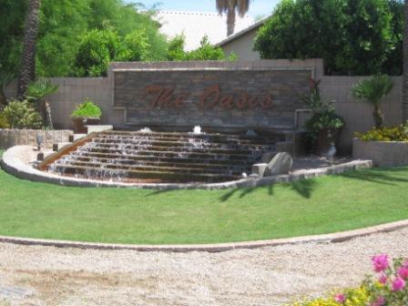 Foto principal - 3 BEDROOM, 2 BATH WITH 2 LIVING AREAS AND A BONUS ROOM.