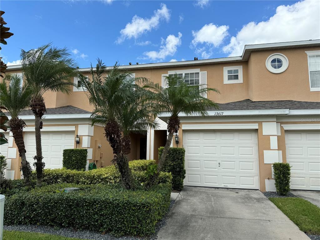 Foto principal - 13617 Daniels Landing Cir