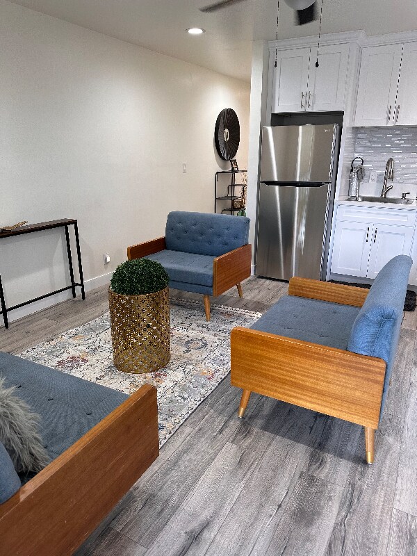Foto del edificio - 156 W 66th St