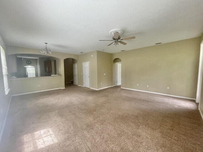 Building Photo - 2801 Eagles Roost Cir