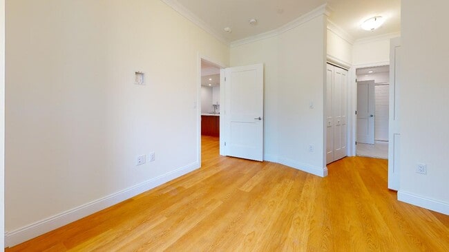 Foto del edificio - 204 Sherman Rd