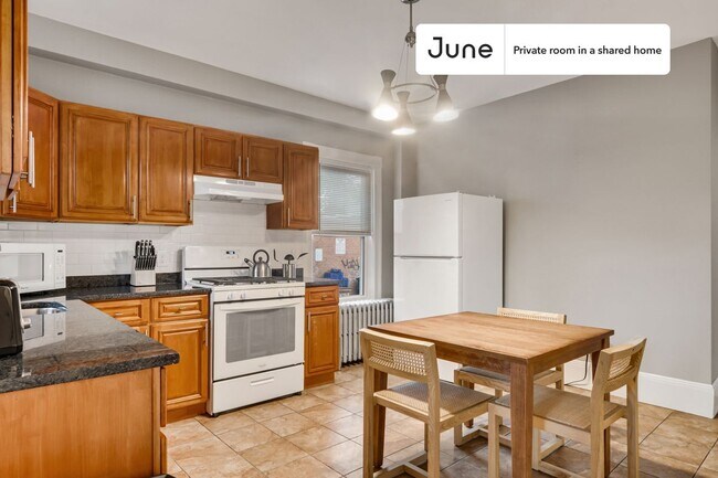 Foto del edificio - Room in Shared 4 bed/2 bath home