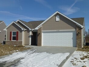 Building Photo - 3162 Fleming Dr