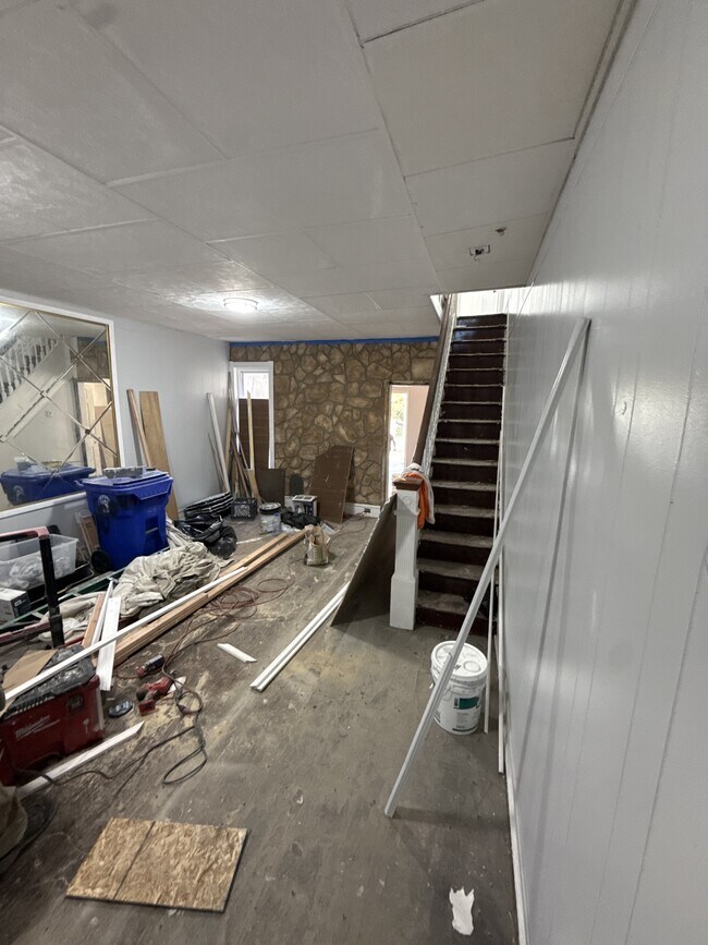 Photo - 1006 Spruce St House