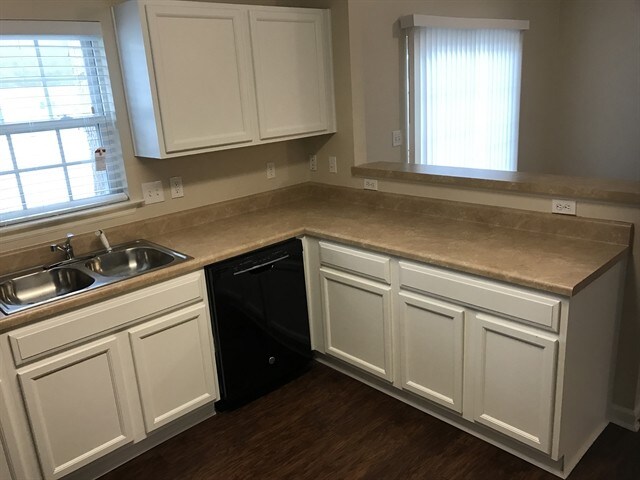 Foto del edificio - 18 Spring Crossing Drive