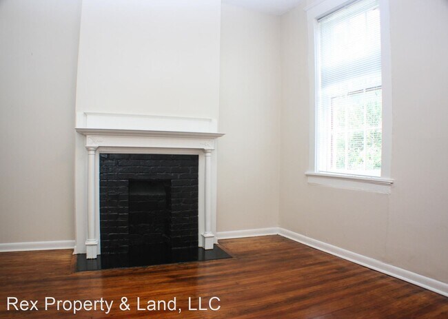 Building Photo - 303-317 Greene St